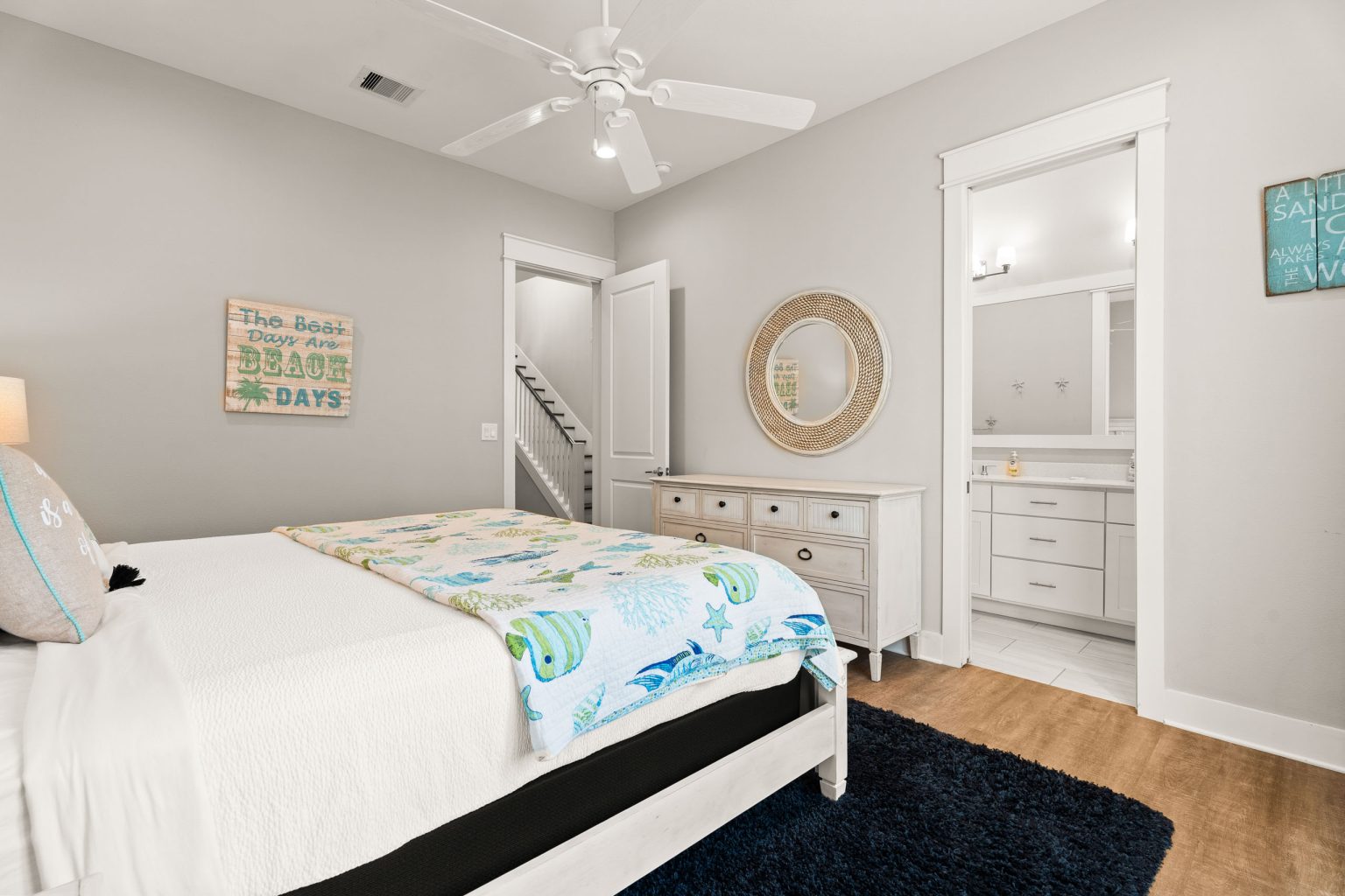 Bedroom with an en suite bathroom at 200 Sunset Avenue
